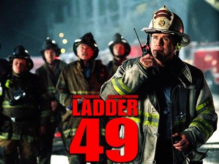 John_Travolta_Ladder_49_Wallpaper_6_1024.jpg